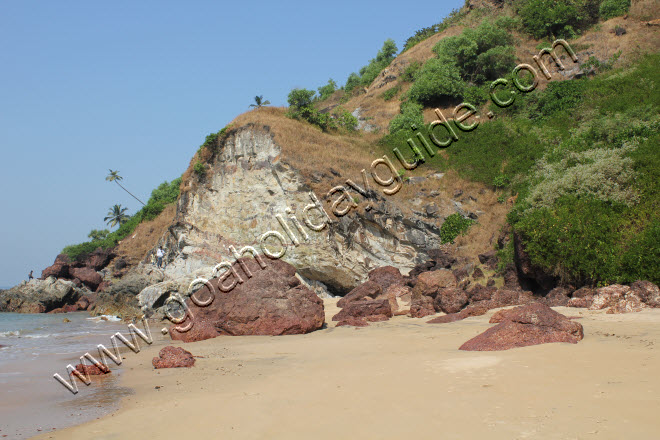 Grandmothers Hole Beach,Goa