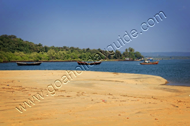 Querim Beach, Goa