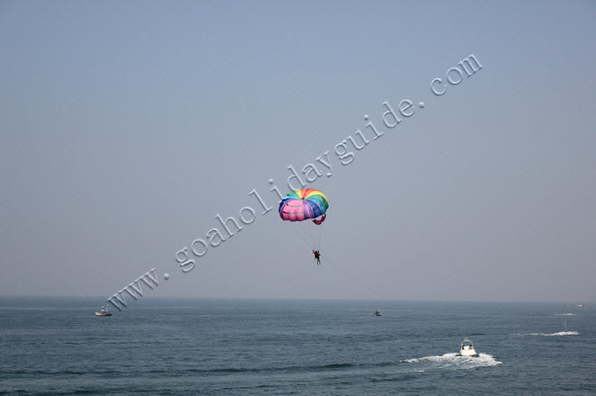 Parasailing and Paragliding, Goa